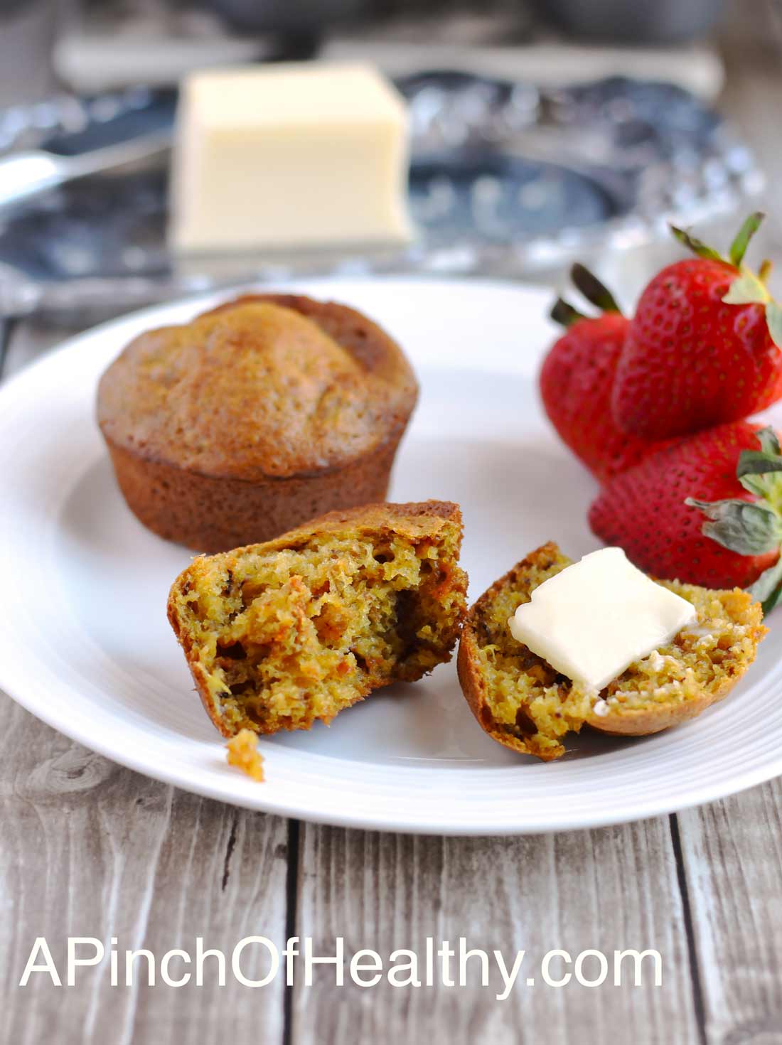 Banana Bran Muffins| APinchOfHealthy.com