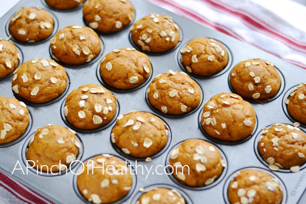 Pumpkin Spice Mini Muffins| APinchOfHealthy.com