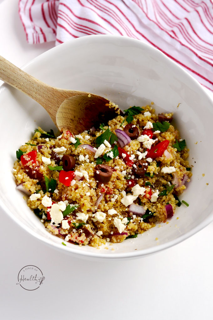 Greek quinoa salad is a simple side dish or vegetarian main dish that is easy, delicious and filling. | APinchOfHealthy.com