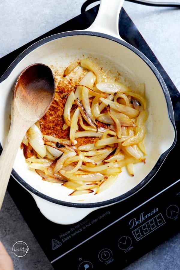 How to Caramelize Onions (sweet golden perfection) A Pinch of Healthy