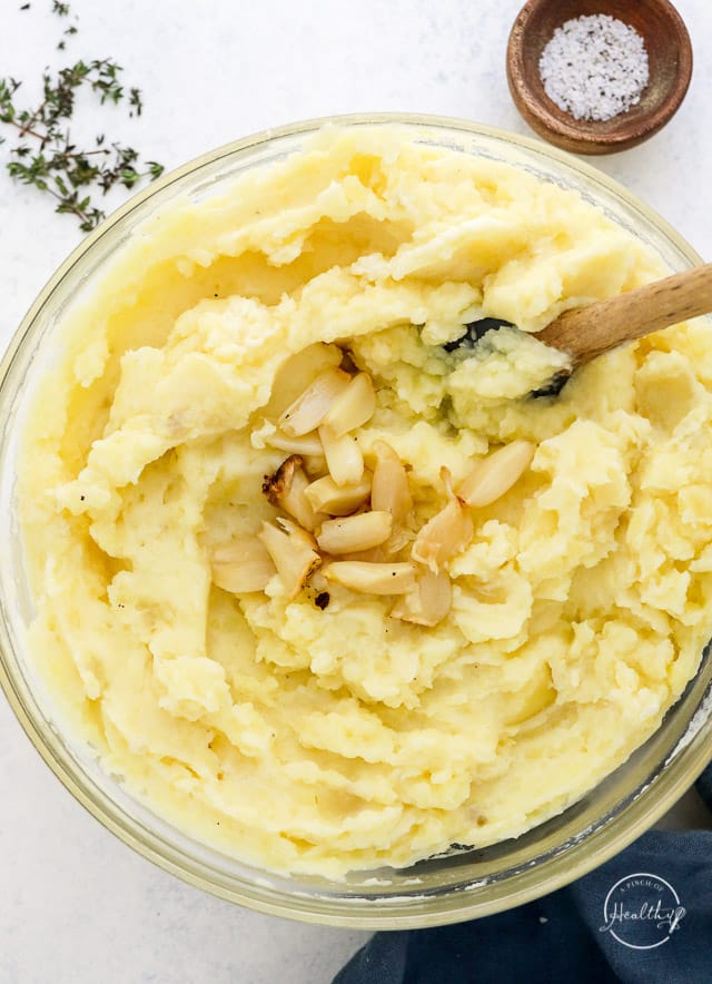 making roasted garlic mashed potatoes