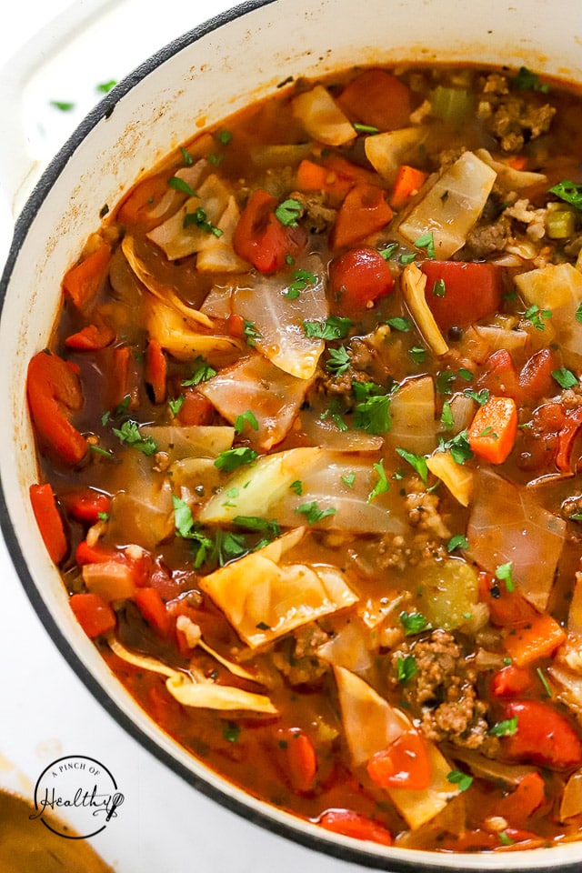 Finished cabbage soup in pot